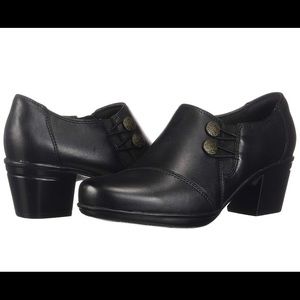 NEW! Clarks Elmslie Leather Boot